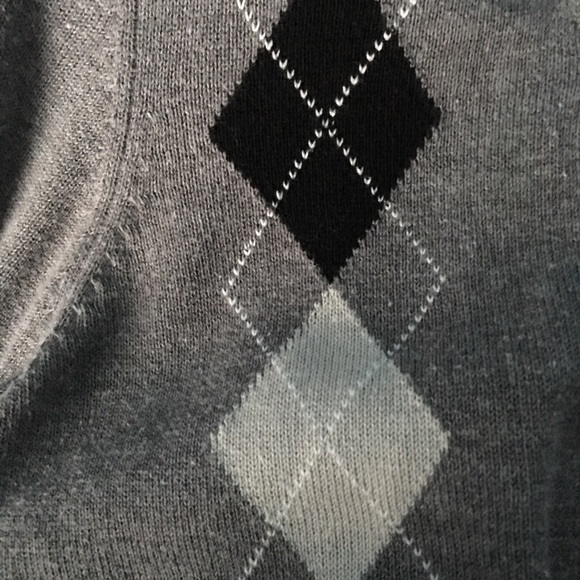 Grey preppy style sweater - Picture 3 of 3